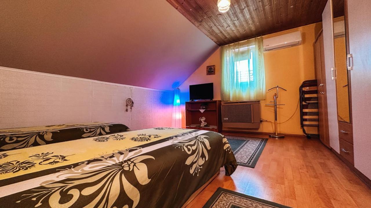 Napfeny Vendeghaz Hotell Győr Eksteriør bilde
